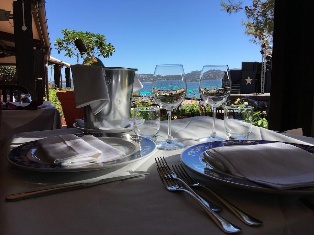 Centro Vacanze Isuledda Cannigione Bagian luar foto