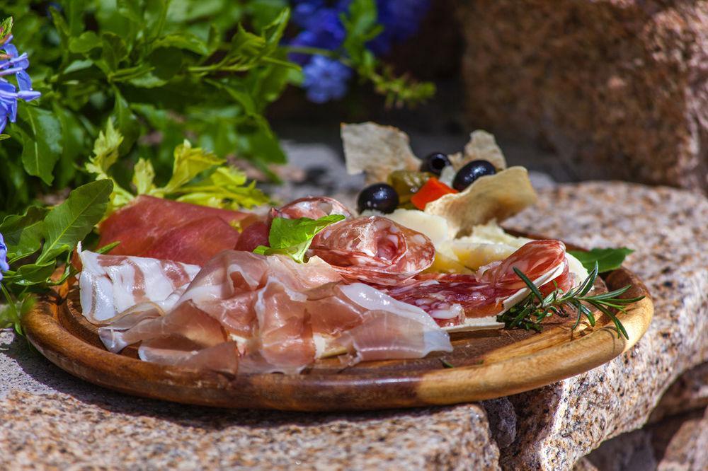 Centro Vacanze Isuledda Cannigione Bagian luar foto