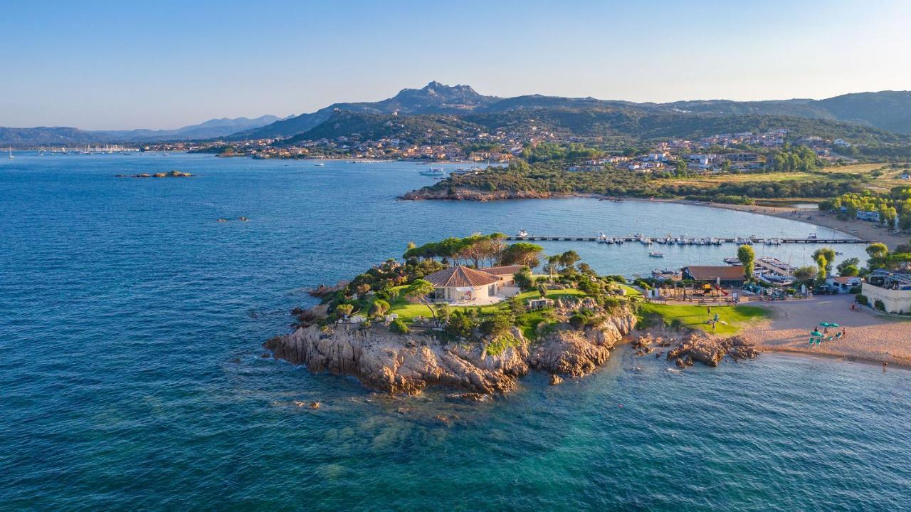 Centro Vacanze Isuledda Cannigione Bagian luar foto